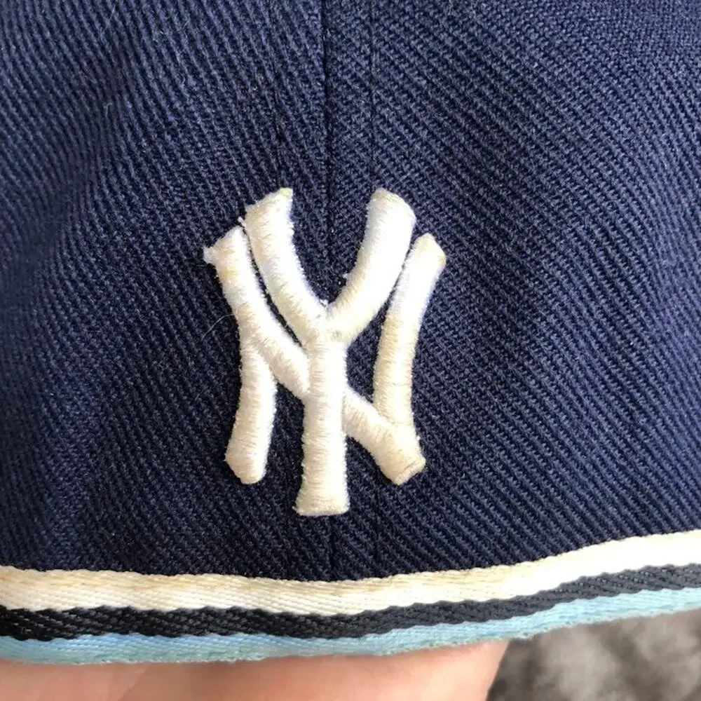 New York Yankees Hat Embroidered Fitted 7 5/8 Cooperstown Navy Baby Blue READ